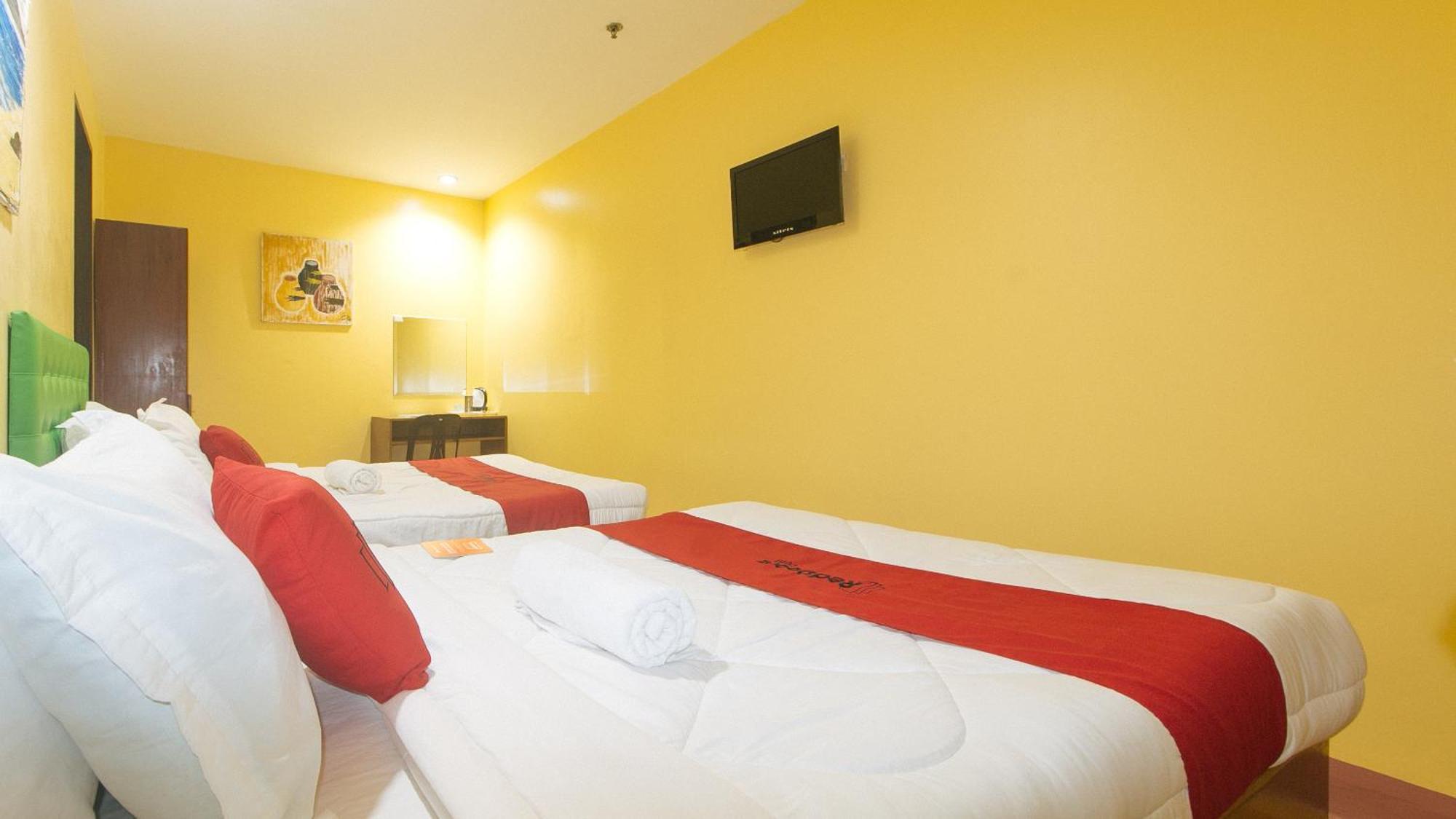 Reddoorz At Comfy Inn Ermita Manila Exterior foto